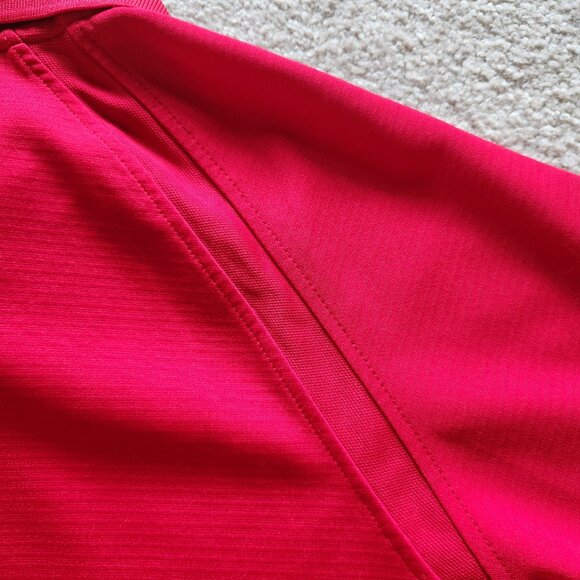 🔥 Red Sports Polo – Size M – by Extreme Performance 🔥 - Picture 5 of 5